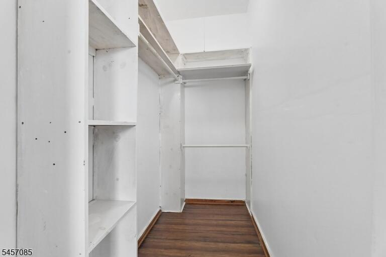 Property listing MLS 4049613 photo 9