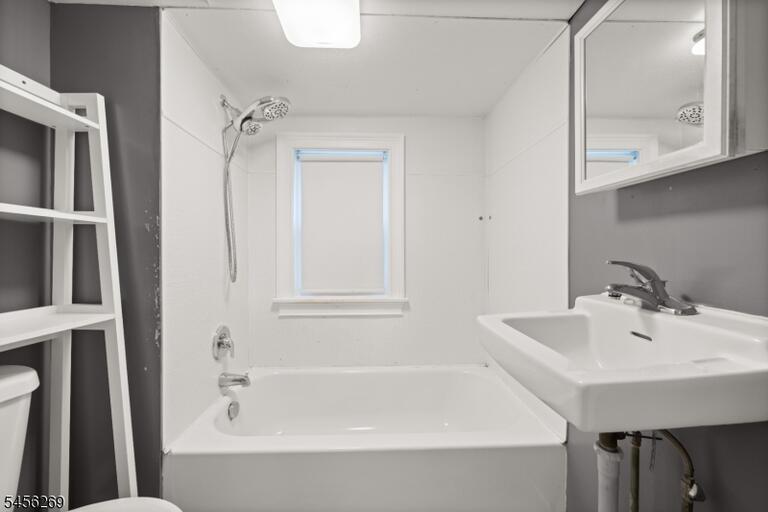 Property listing MLS 4049620 photo 12