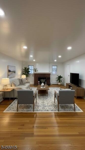 Property listing MLS 4049621 photo 2