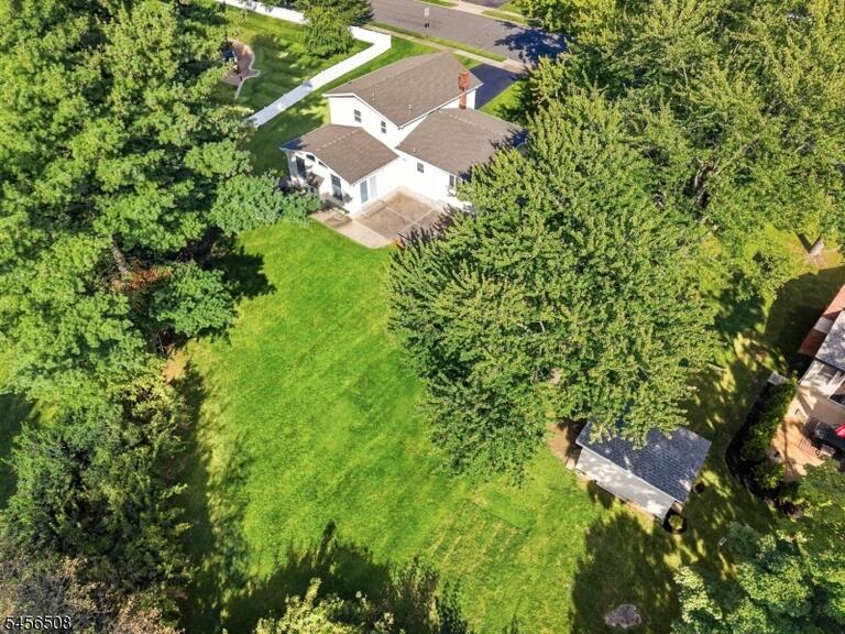 Property listing MLS 4049630 photo 44