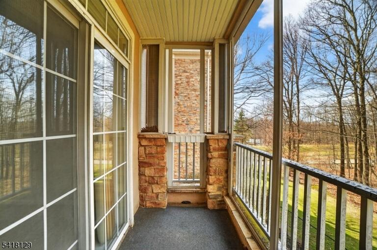 Property listing MLS 4049637 photo 16