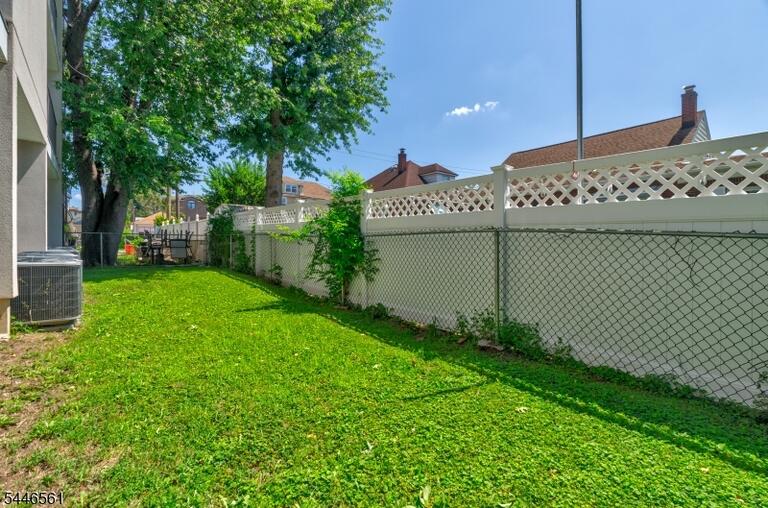 Property listing MLS 4049645 photo 20