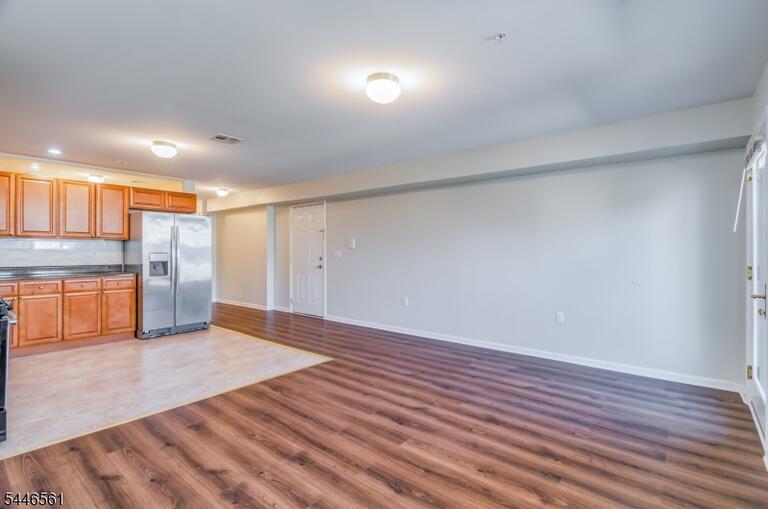 Property listing MLS 4049645 photo 3