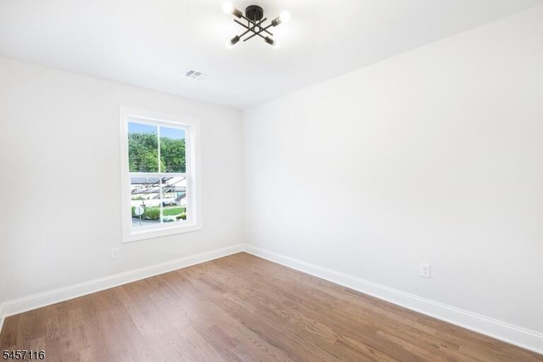 Property listing MLS 4049653 photo 17