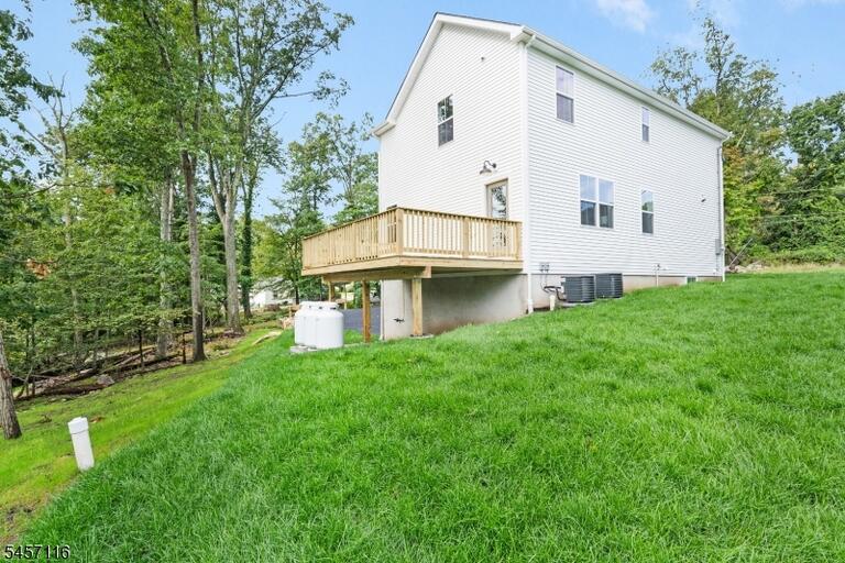 Property listing MLS 4049653 photo 26