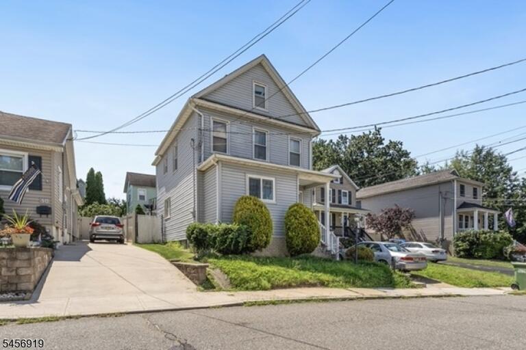 Property listing MLS 4049660 photo 5