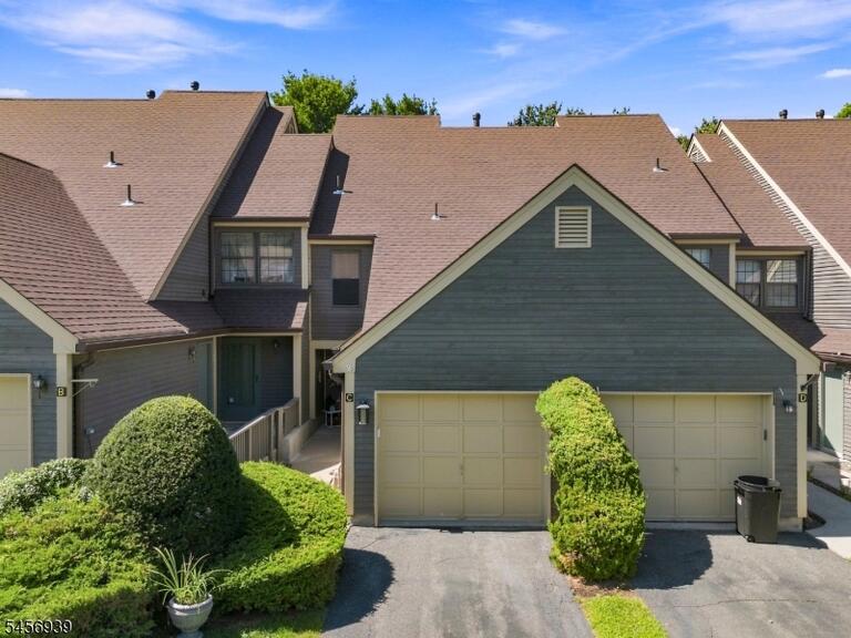 Property listing MLS 4049664 photo 36