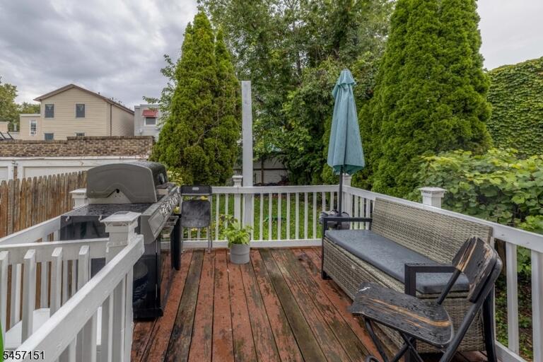 Property listing MLS 4049669 photo 10