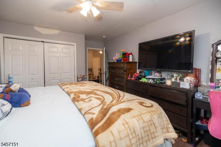 Property listing MLS 4049669 photo 14