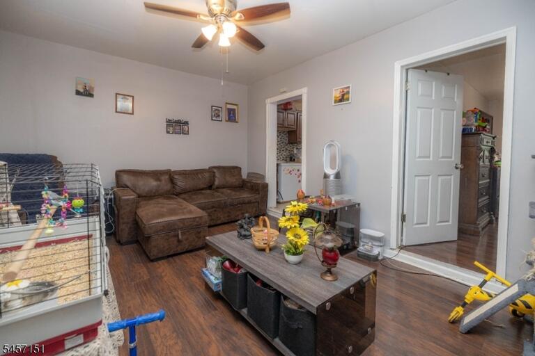 Property listing MLS 4049669 photo 19