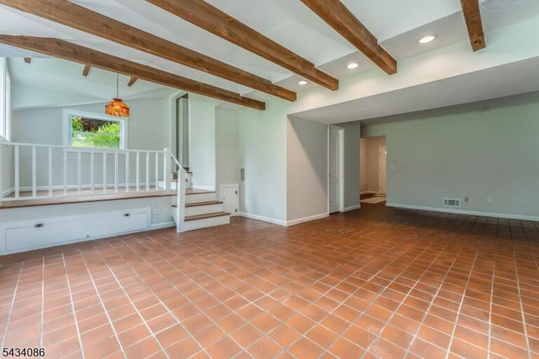 Property listing MLS 4049678 photo 16