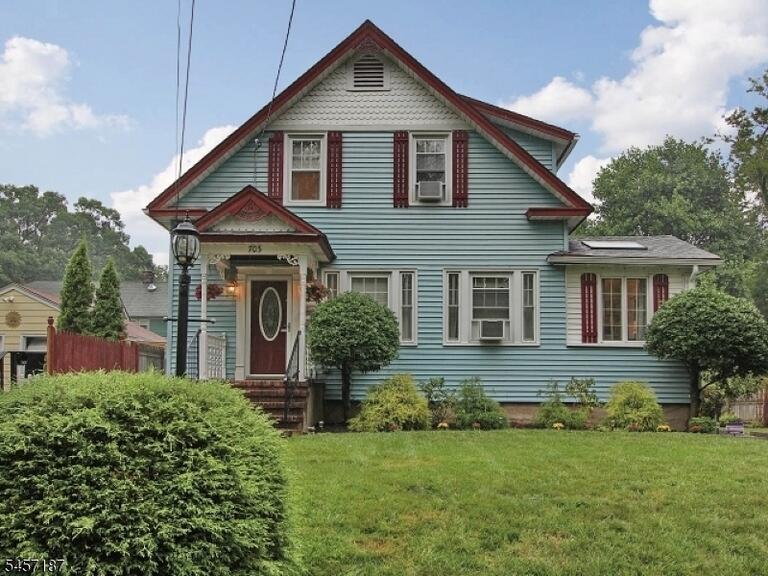 Property listing MLS 4049699 photo 1