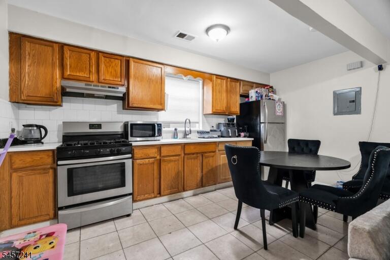 Property listing MLS 4049710 photo 36