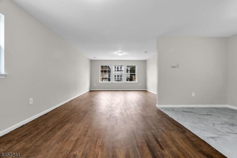 Property listing MLS 4049710 photo 7