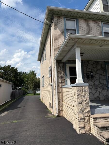 Property listing MLS 4049714 photo 3