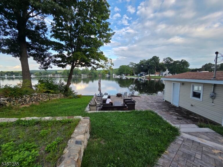 Property listing MLS 4049729 photo 25