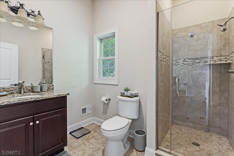Property listing MLS 4049746 photo 27