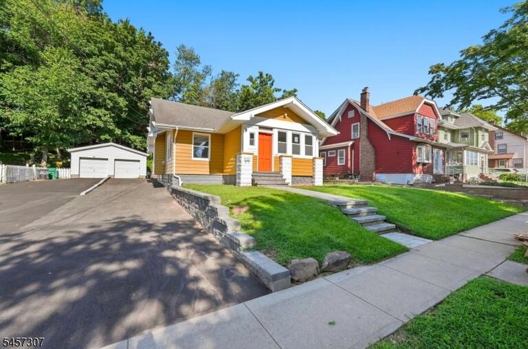 Property listing MLS 4049754 photo 30