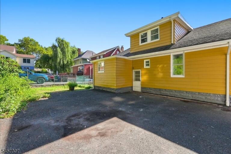 Property listing MLS 4049754 photo 31