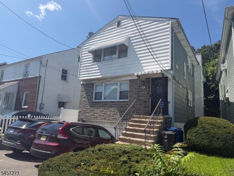 Property listing MLS 4049755 photo 1