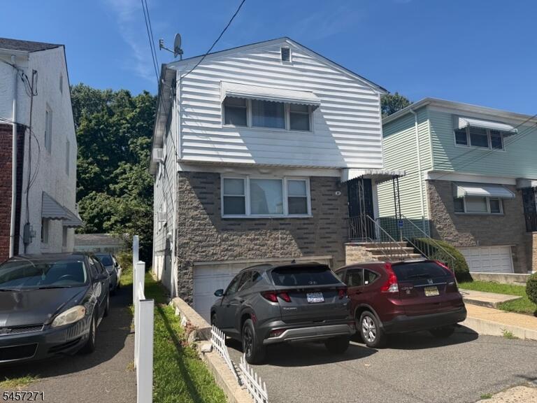 Property listing MLS 4049755 photo 3