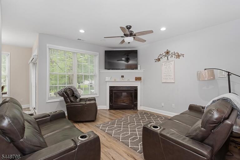 Property listing MLS 4049762 photo 16