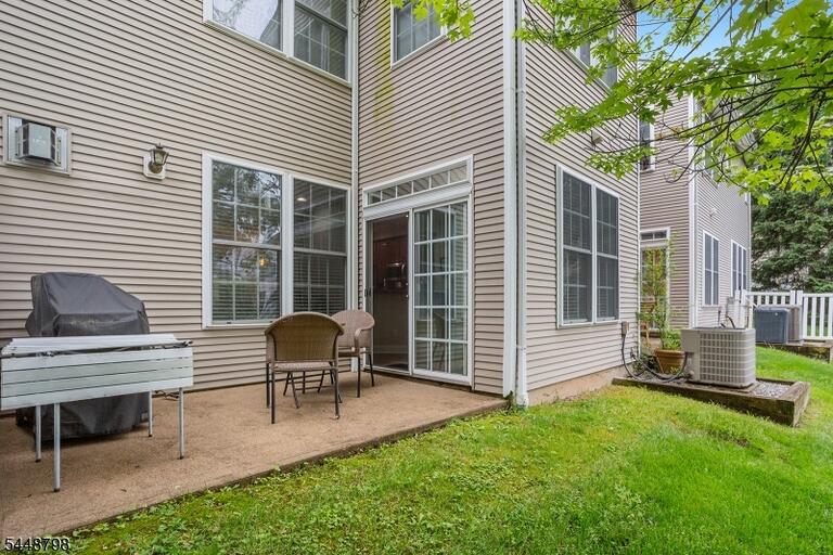 Property listing MLS 4049762 photo 34