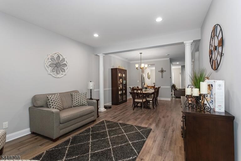 Property listing MLS 4049762 photo 5