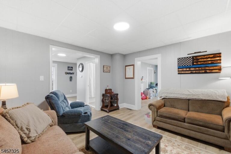Property listing MLS 4049767 photo 13