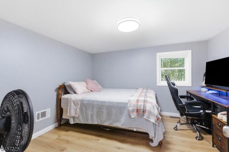 Property listing MLS 4049767 photo 16