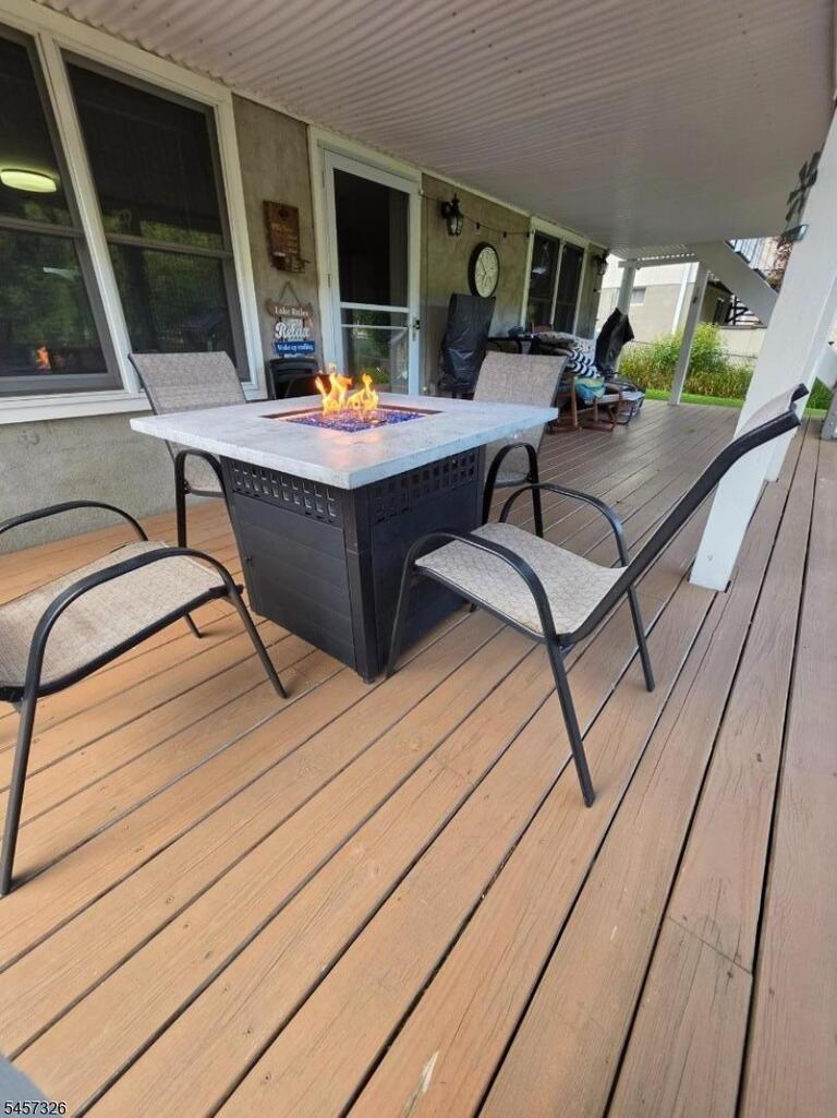 Property listing MLS 4049772 photo 16