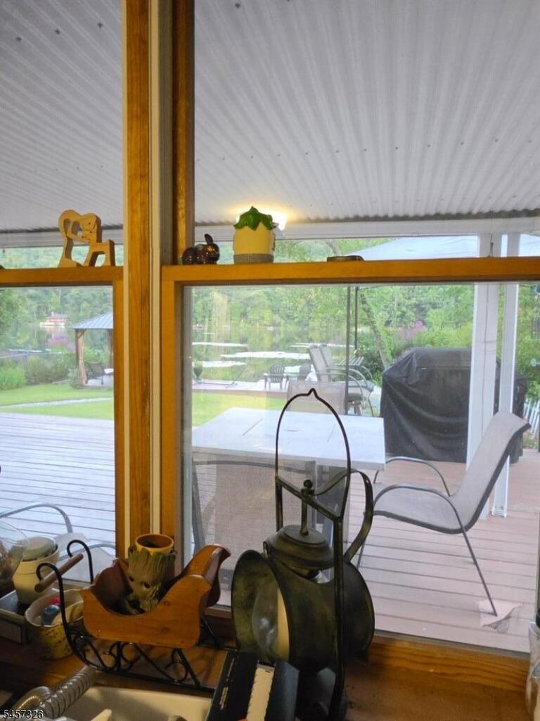 Property listing MLS 4049772 photo 39