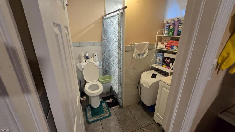 Property listing MLS 4049784 photo 17