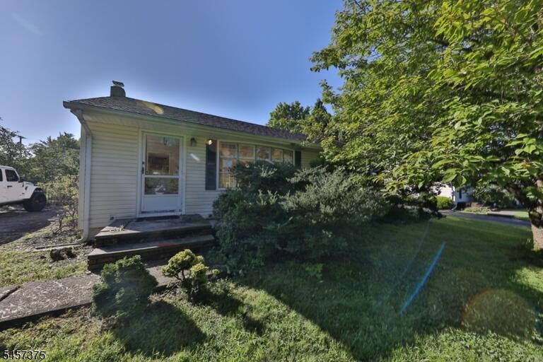 Property listing MLS 4049787 photo 10