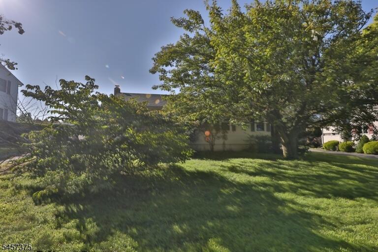 Property listing MLS 4049787 photo 12