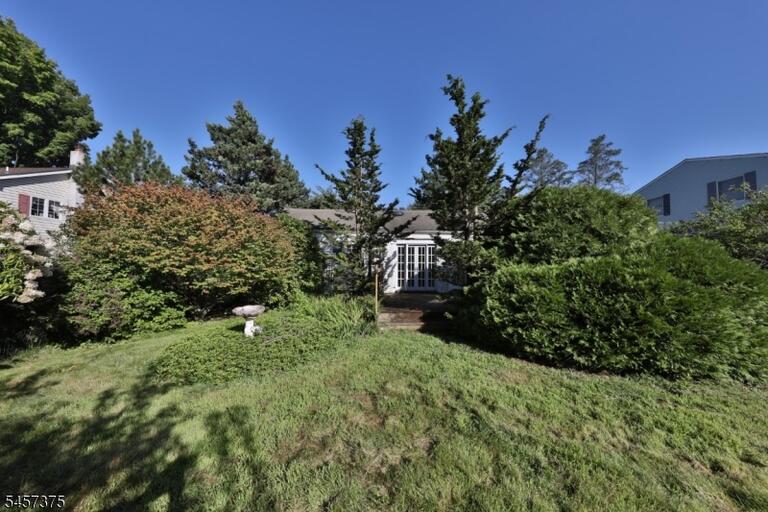 Property listing MLS 4049787 photo 15