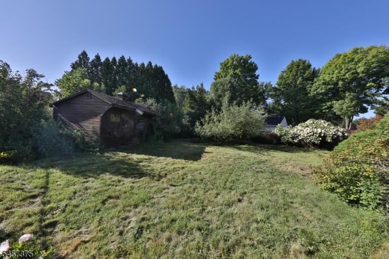 Property listing MLS 4049787 photo 18