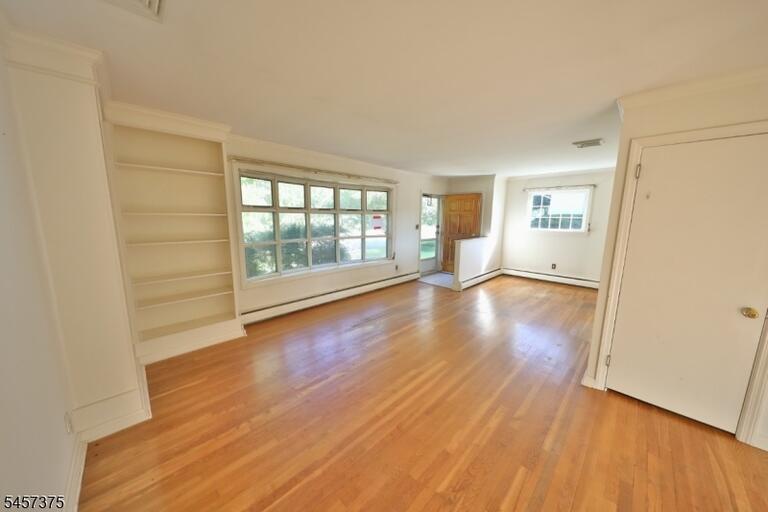Property listing MLS 4049787 photo 32