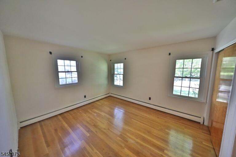 Property listing MLS 4049787 photo 34
