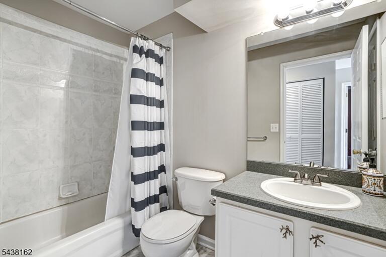 Property listing MLS 4049789 photo 21