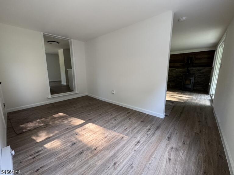 Property listing MLS 4049792 photo 3