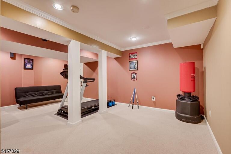 Property listing MLS 4049797 photo 32