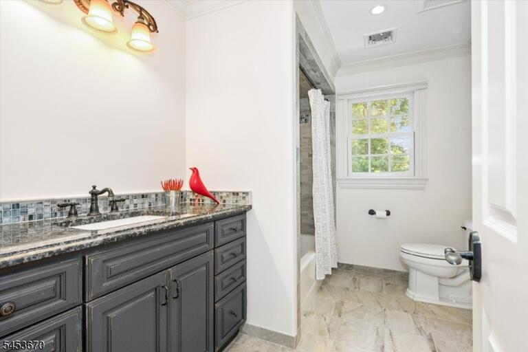 Property listing MLS 4049800 photo 32
