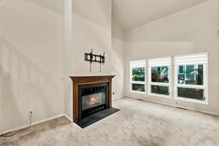 Property listing MLS 4049809 photo 14