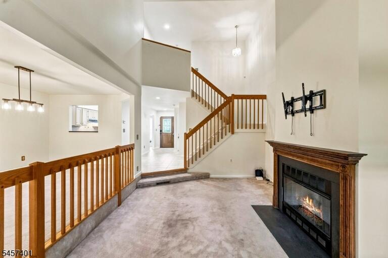 Property listing MLS 4049809 photo 17