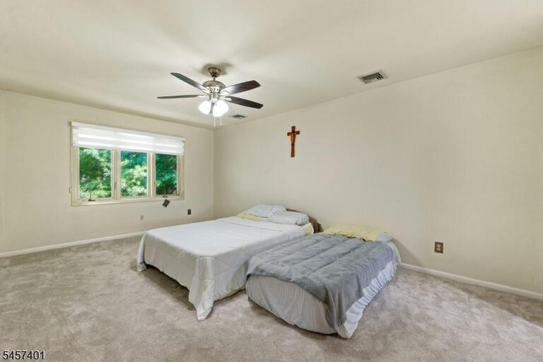 Property listing MLS 4049809 photo 22