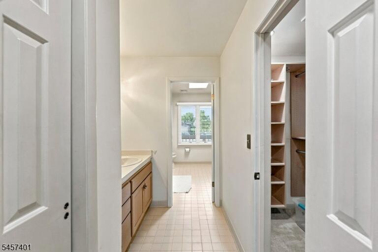 Property listing MLS 4049809 photo 24