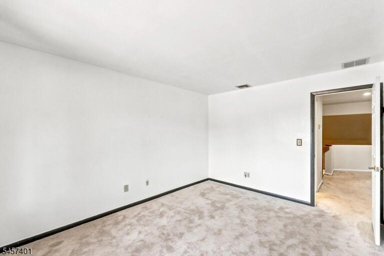 Property listing MLS 4049809 photo 31