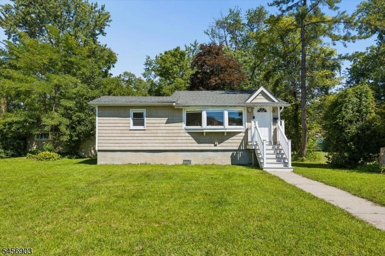 Property listing MLS 4049810 photo 10