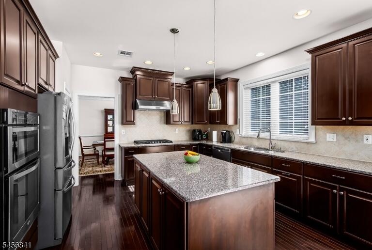 Property listing MLS 4049812 photo 7